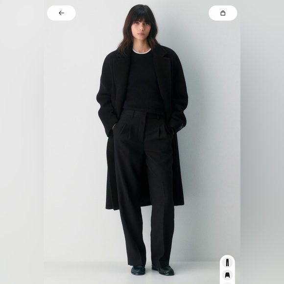 Aritzia Pants - Aritzia Effortless Pant